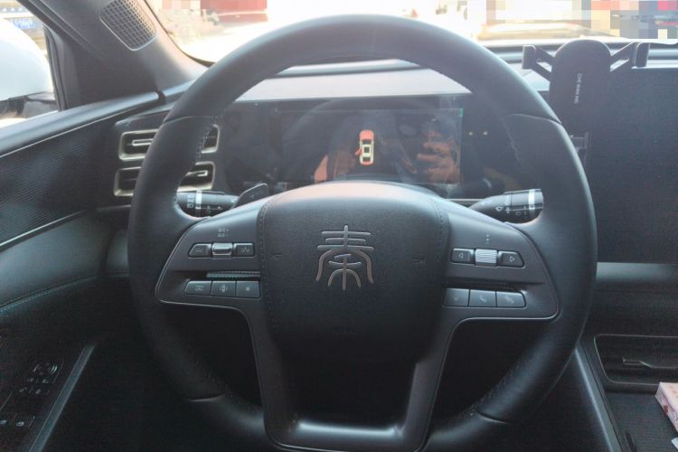Used BYD Qin L 2025 DM-i Smart Drive 80KM Leading Model Steering Wheel