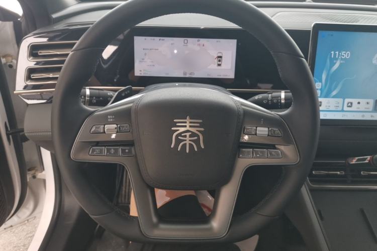 Used BYD Qin L 2025 DM-i Smart Drive 80KM Leading Model Steering Wheel