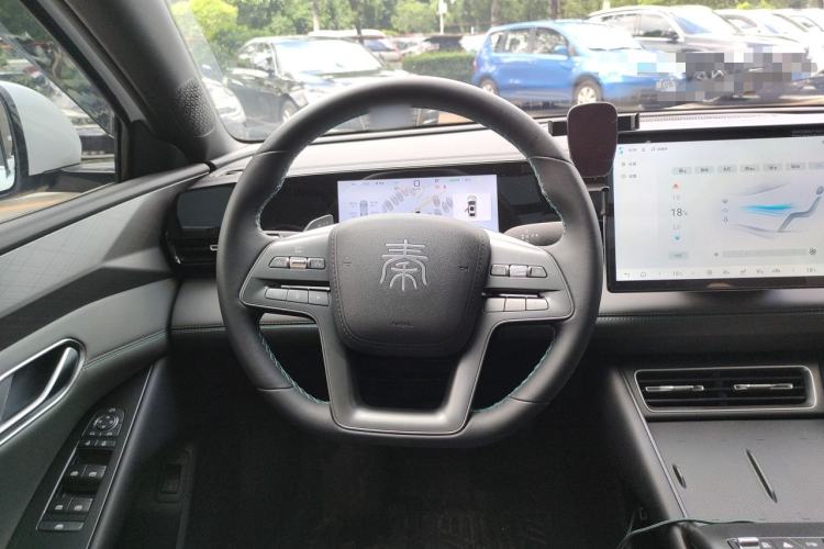 Used BYD Qin L 2025 EV 545KM Beyond Version Steering Wheel