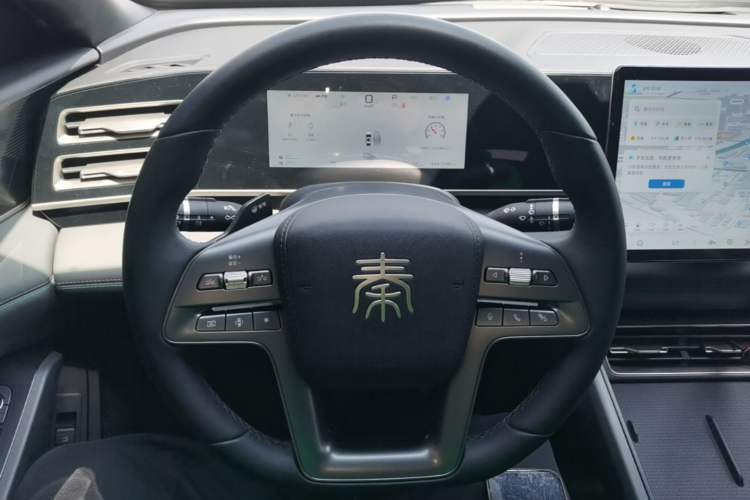 Used BYD Qin L 2025 DM-i Smart Drive 80KM Leading Model Steering Wheel