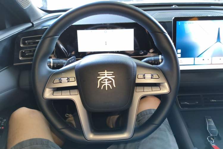 Used BYD Qin L 2025 DM-i Smart Drive 120KM Leading Model Steering Wheel