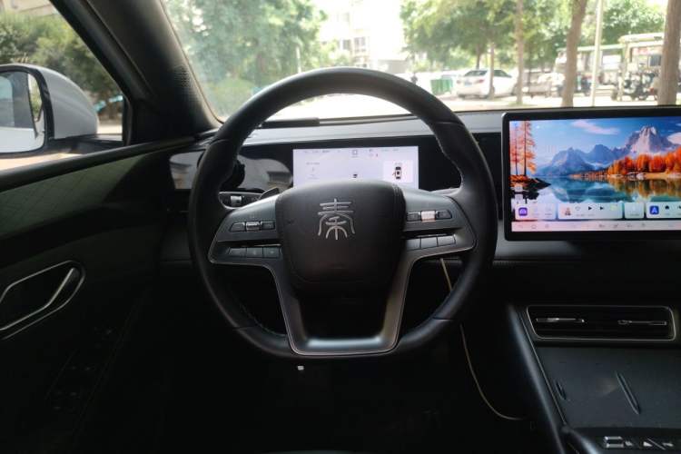 Used BYD Qin L 2025 EV 545KM Beyond Version Steering Wheel