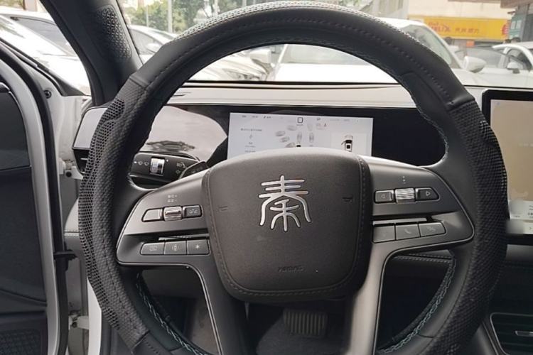 Used BYD Qin L 2025 EV 545KM Beyond Version Steering Wheel