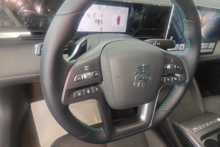 Used BYD Qin L 2025 EV 545KM Beyond Version Steering Wheel