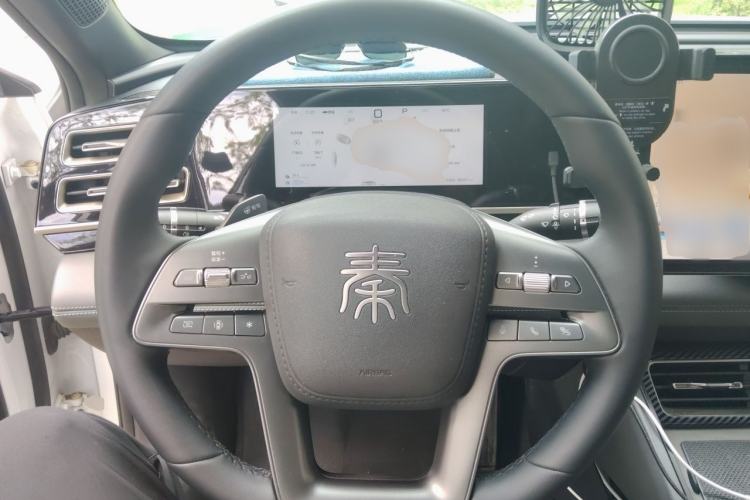 Used BYD Qin L 2025 DM-i Smart Drive 80KM Leading Model Steering Wheel