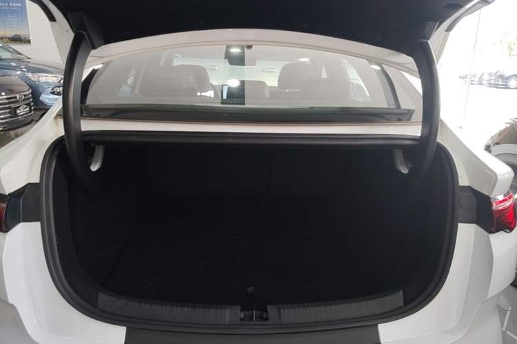 Used BYD Qin L 2025 EV 545KM Excellence Edition Trunk