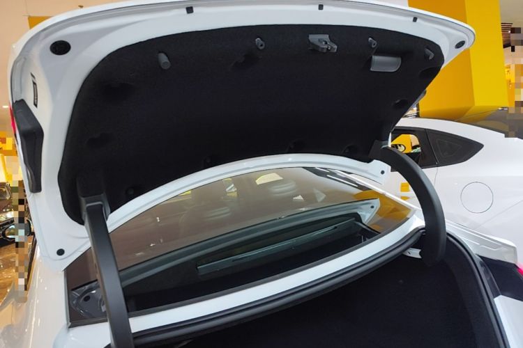 Used BYD Qin L 2025 DM-i Smart Drive 120KM Superior Model Trunk