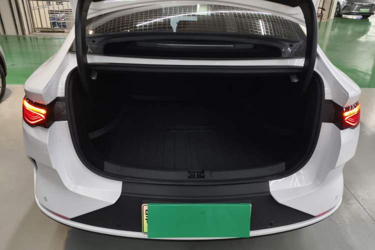 Used BYD Qin L 2025 EV 545KM Cloud Suspension Edition Trunk