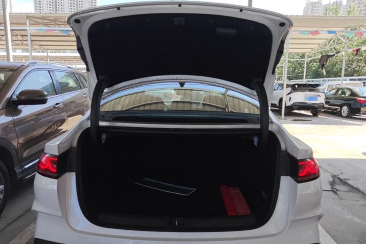 Used BYD Qin L 2025 DM-i Smart Drive 120KM Superior Model Trunk