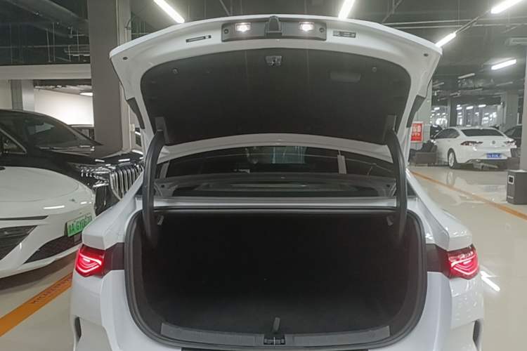 Used BYD Qin L 2025 EV 470KM Leading Edition Trunk