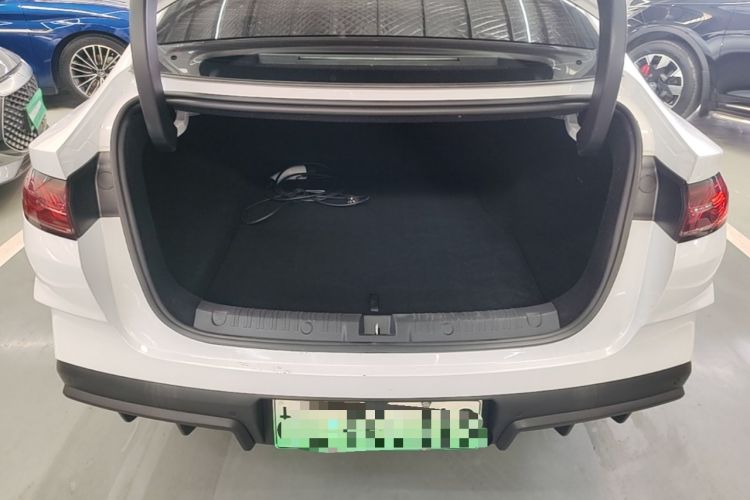 Used BYD Qin L 2025 DM-i Smart Drive 120KM Leading Model Trunk