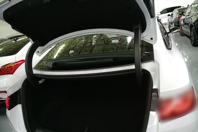 Used BYD Qin L 2025 DM-i Smart Drive 120KM Superior Model Trunk