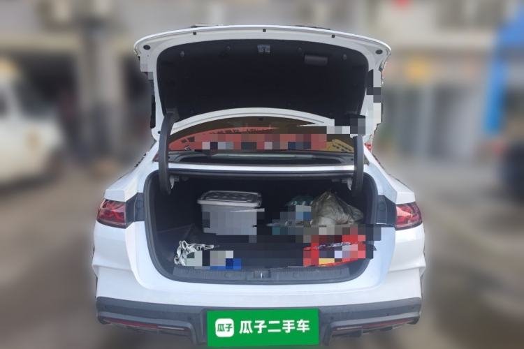 Used BYD Qin L 2025 DM-i Smart Drive 80KM Leading Model Trunk