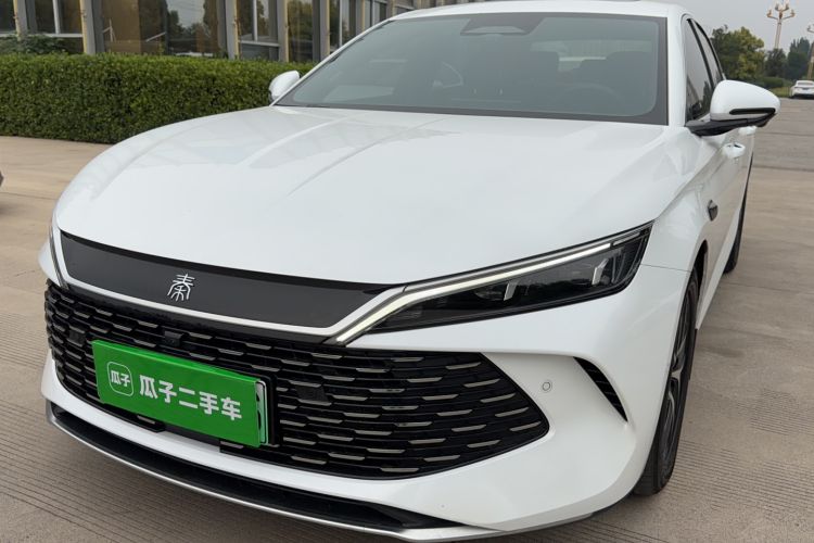 BYD Qin L 2025 DM-i Smart Drive 80KM Superior Model