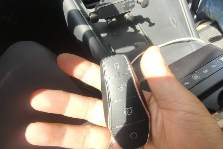 Used BYD Qin L 2025 EV 545KM Beyond Version Vehicle Key