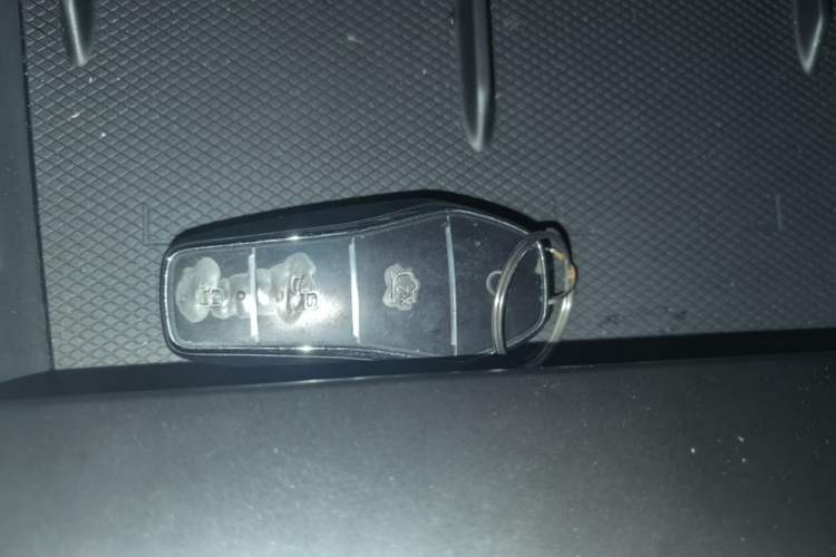 Used BYD Qin L 2025 EV 545KM Beyond Version Vehicle Key