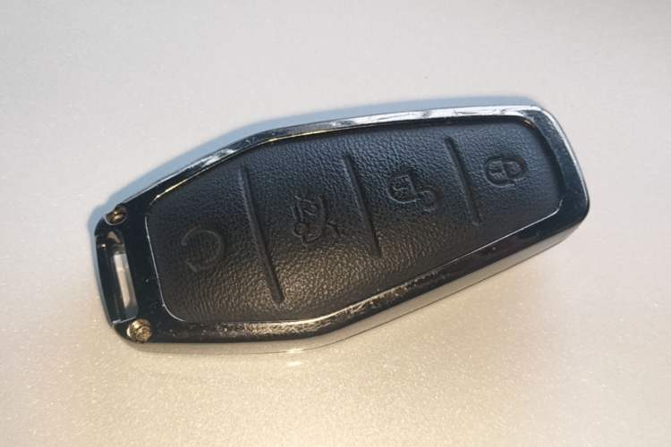 Used BYD Qin L 2025 DM-i Smart Drive 80KM Leading Model Vehicle Key