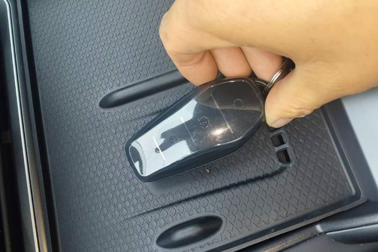 Used BYD Qin L 2025 EV 545KM Cloud Suspension Edition Vehicle Key