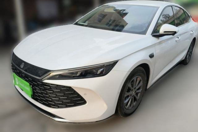 Used BYD Qin L 2025 DM-i Smart Drive 80KM Leading Model