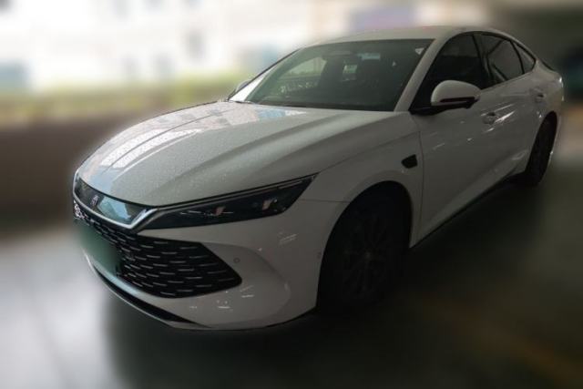 Used BYD Qin L 2025 DM-i Smart Drive 80KM Leading Model