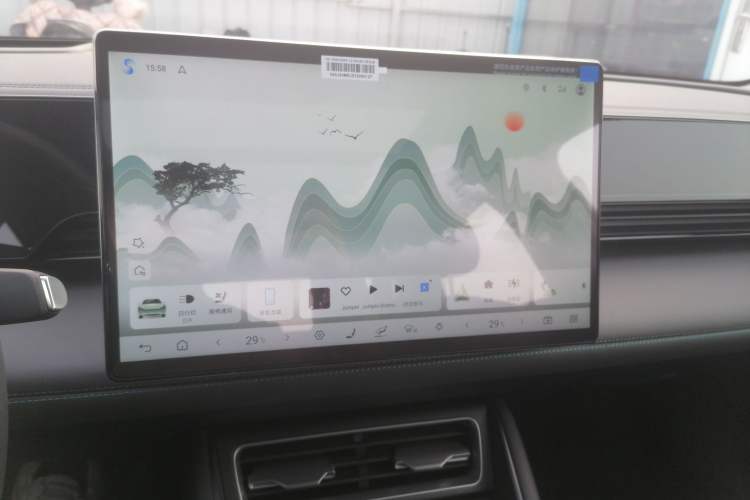 Used BYD Qin L 2025 EV 545KM Excellence Edition Audio And AC Panel