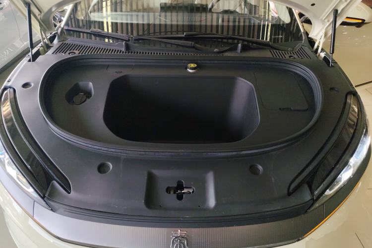 Used BYD Qin L 2025 EV 545KM Excellence Edition Engine Bay