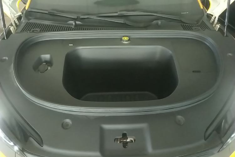 Used BYD Qin L 2025 EV 545KM Beyond Version Engine Bay