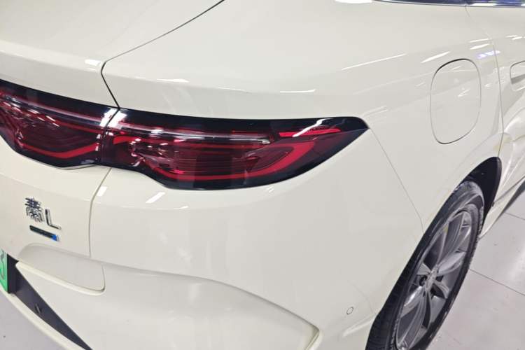 Used BYD Qin L 2025 EV 545KM Beyond Version Exterior 1