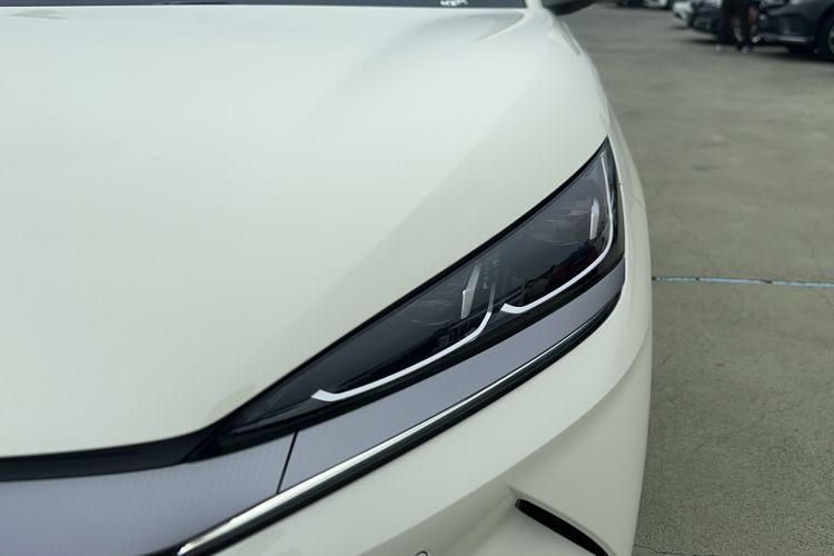 Used BYD Qin L 2025 EV 545KM Beyond Version Exterior 2