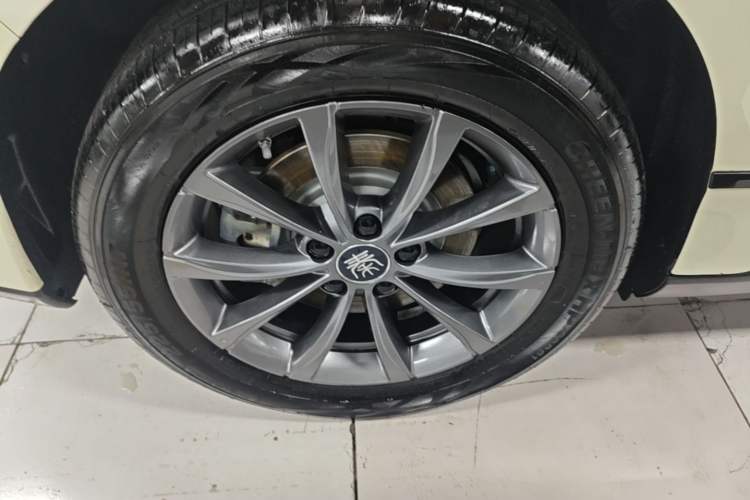 Used BYD Qin L 2025 EV 545KM Beyond Version Exterior 3