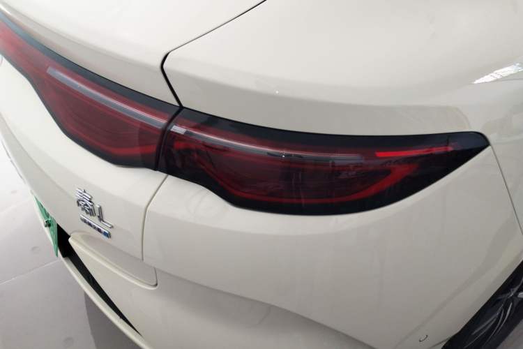 Used BYD Qin L 2025 EV 545KM Cloud Suspension Edition Exterior 6