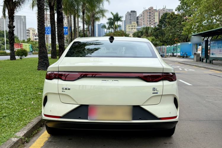 Used BYD Qin L 2025 EV 545KM Beyond Version Exterior 8