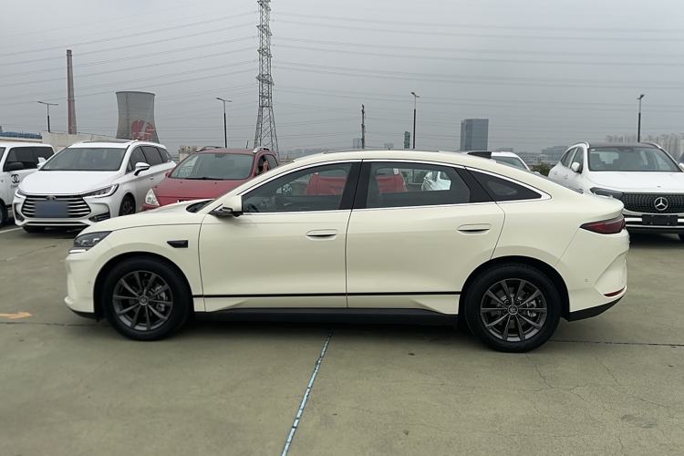 Used BYD Qin L 2025 EV 545KM Beyond Version Exterior 9