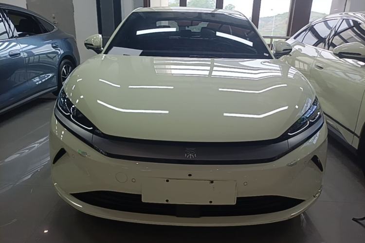 Used BYD Qin L 2025 EV 545KM Beyond Version Front