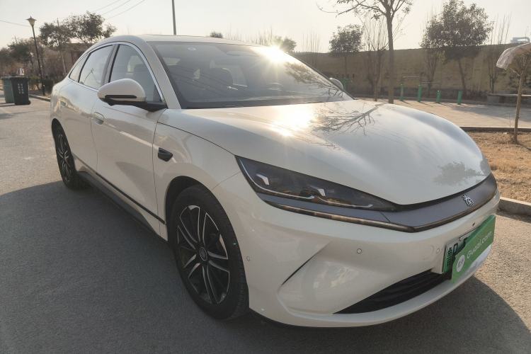Used BYD Qin L 2025 EV 545KM Cloud Suspension Edition Front Right 45 Deg
