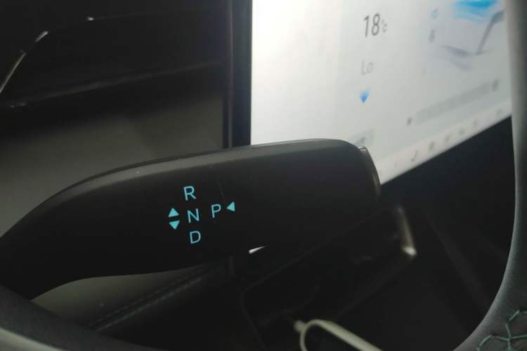 Used BYD Qin L 2025 EV 545KM Cloud Suspension Edition Gear Lever