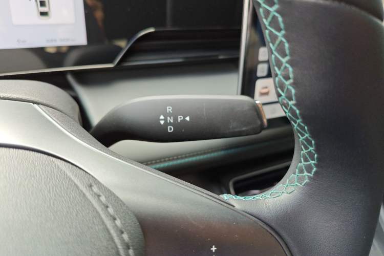 Used BYD Qin L 2025 EV 545KM Beyond Version Gear Lever