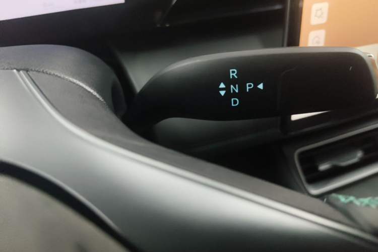 Used BYD Qin L 2025 EV 545KM Excellence Edition Gear Lever