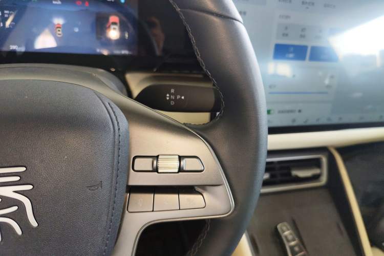 Used BYD Qin L 2025 EV 545KM Excellence Edition Gear Lever