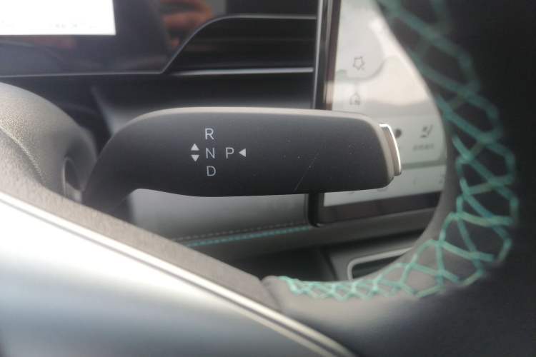 Used BYD Qin L 2025 EV 545KM Excellence Edition Gear Lever