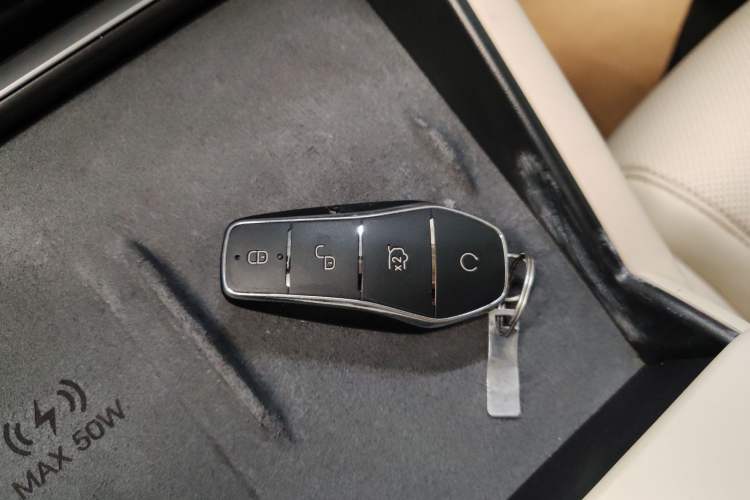 Used BYD Qin L 2025 EV 545KM Excellence Edition Interior 1
