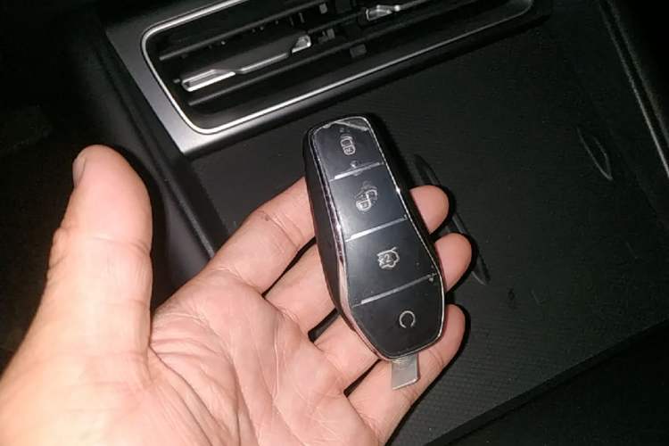 Used BYD Qin L 2025 EV 545KM Beyond Version Interior 1