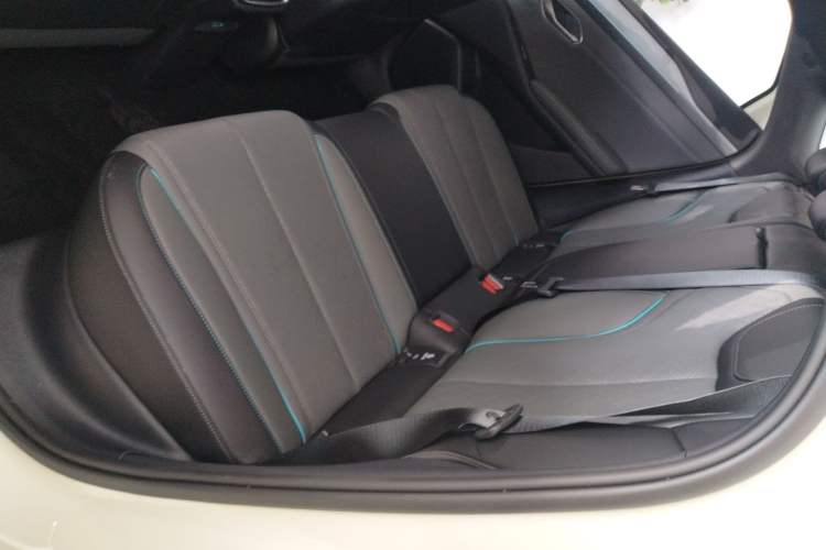 Used BYD Qin L 2025 EV 545KM Cloud Suspension Edition Interior 4