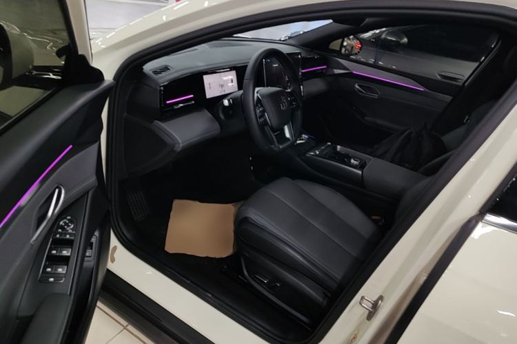 Used BYD Qin L 2025 EV 545KM Cloud Suspension Edition Left Front Seat