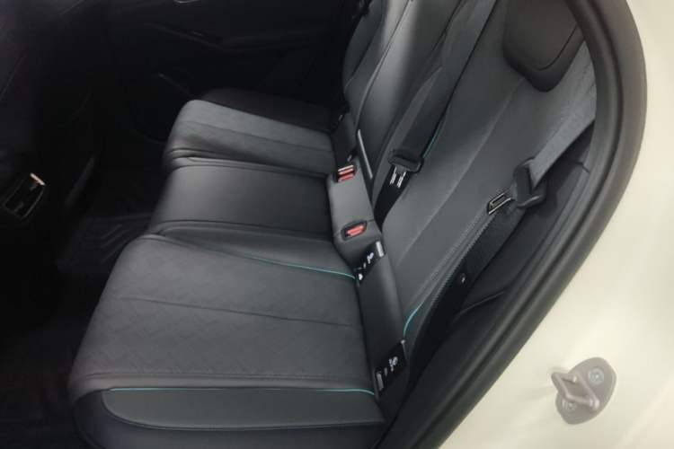 Used BYD Qin L 2025 EV 545KM Excellence Edition Left Rear Seat