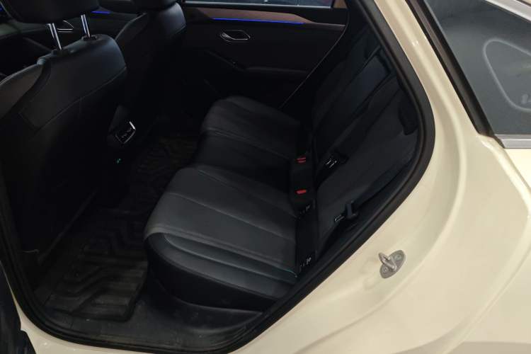 Used BYD Qin L 2025 EV 545KM Excellence Edition Left Rear Seat