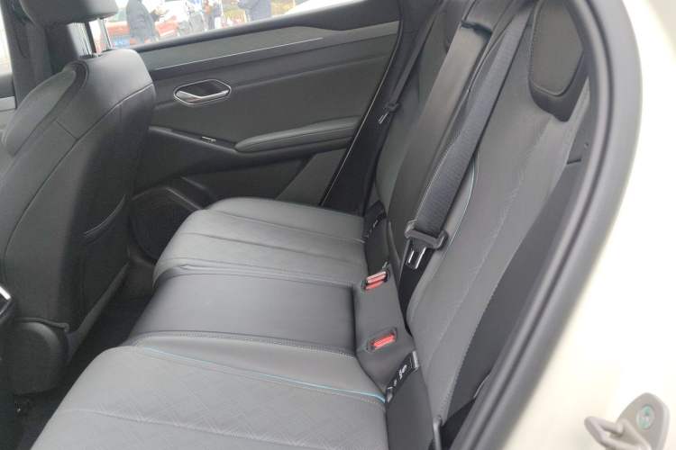Used BYD Qin L 2025 EV 545KM Excellence Edition Left Rear Seat