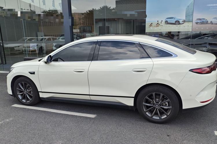 Used BYD Qin L 2025 EV 545KM Beyond Version Left Side