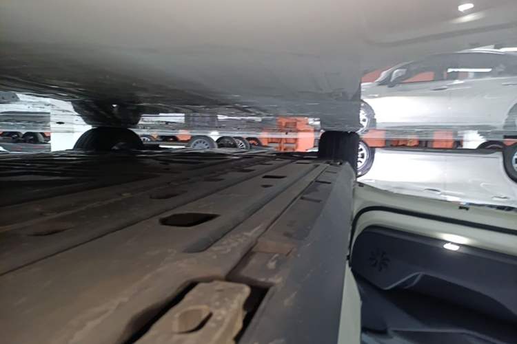 Used BYD Qin L 2025 EV 545KM Excellence Edition Left Side Sill