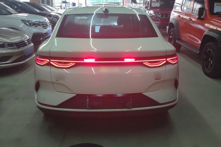 Used BYD Qin L 2025 EV 545KM Cloud Suspension Edition Rear